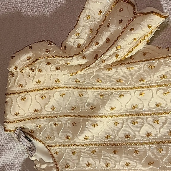 Beaded dressy top - Picture 3 of 4